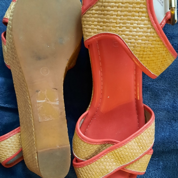 Wedge Sandals 👡 - Picture 3 of 5